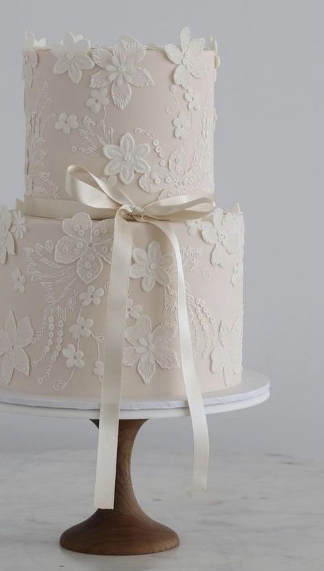 4 Tier Square Wedding Cake, Vintage Baptism Cake, Girls Baptism Cake, Wedding Cakes Elegant Unique, Cakes Elegant, Cakes Simple, Perfect Wedding Cake, Tier Cakes, Wedding Cakes Elegant