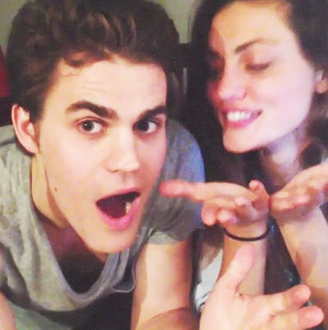 Paul Wesley (Stefan) & Phoebe Tonkin (Hayley) on the set of The Vampire Diaries. #TVD Paul And Phoebe, Phoebe Tonkin Style, Hot Vampires, New Couple, Phoebe Tonkin, Mystic Falls, Paul Wesley, Stefan Salvatore, Someone Like You