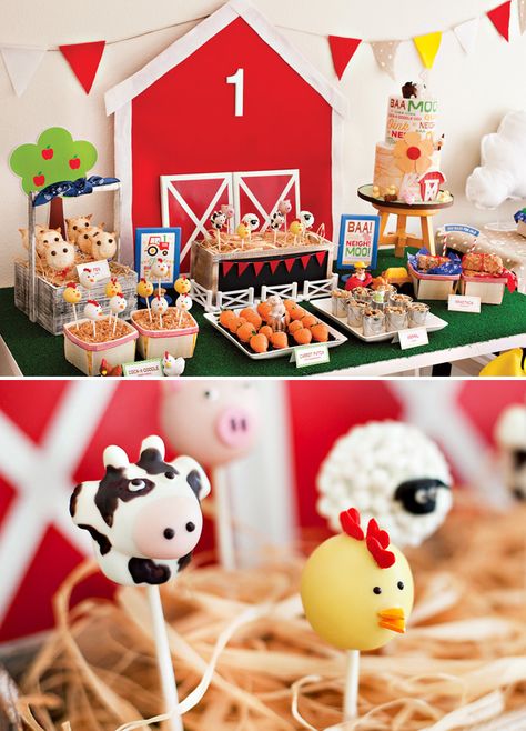 In continuation of yesterday's Farm 1st Birthday Party - Part 1 for Fisher-Price, here we go with Part 2: The Farm-Inspired Dessert Table! When designing Farm Themed Party, Dessert Table Birthday, Barnyard Birthday Party, Farm Theme Birthday, Farm Animal Party, Farm Animals Birthday Party, Farm Themed Birthday Party, Gratis Printables, Country Party