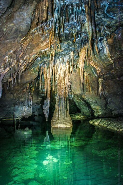 Križna cave (Križna jama) is a 8,273 meter long cave system, which is located under the area of Bloke, Loškim and Cerknica field. Scenery Beach, Phuket Island, Cave Photos, Underground Caves, Cave System, Cave House, Cheap Flight, Cheap Flight Tickets, Adventure Vacation