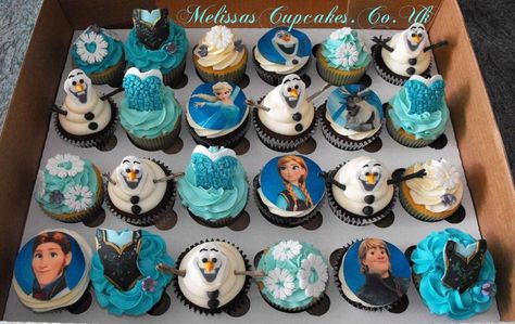 Frozen Theme Cupcakes, Novelty Cupcakes, Film Frozen, Frozen Cupcakes, Theme Cupcakes, Frozen Theme Cake, Edible Creations, Cupcake Birthday Cake, Disney Film