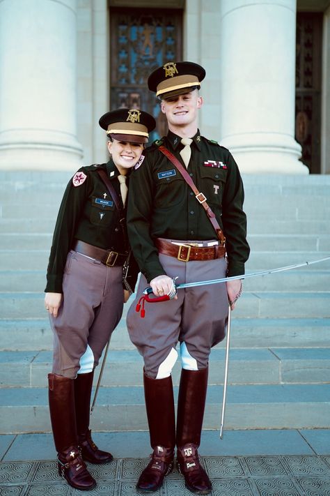 #corpsofcadets #TAMU #army #TexasA&M #aggie #cadet #football #senior #uniform #gigem #seniorphotos Senior Uniform, Workwear Vintage, Military Outfit, Texas A&m, Men In Uniform, Senior Photos, Fantasy Character Design, Middle East, Drake