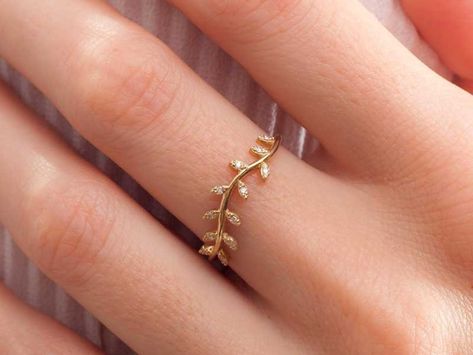 Tree Branch Ring | Unique Wedding Band | Olive Branch Ring | Olive Branch Leaf Ring | Twisted Wedding Band / handmade gold wedding ring https://etsy.me/3Jd8j8T #wedding #freeform #bohohippie #no #gold #yes #girls # Tree Branch Ring, Olive Branch Ring, Yellow Gold Diamond Wedding Band, Rose Gold Engagement Ring Set, Olive Leaf Ring, Twist Wedding Band, Minimalist Diamond Rings, Unique Wedding Band, Black Wedding Band