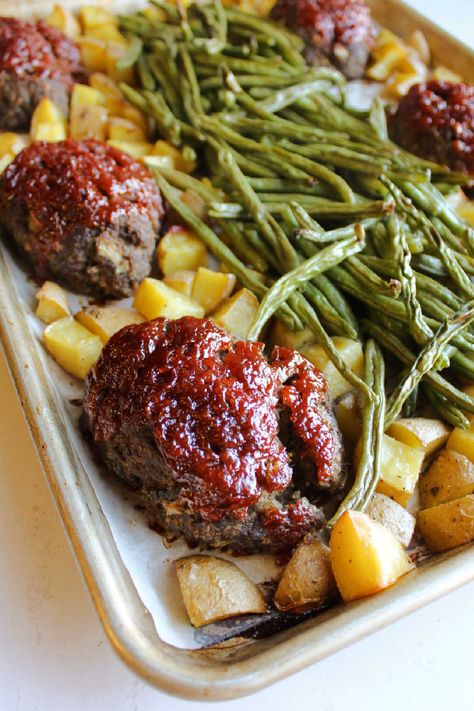 Mini Meatloaf Sheet Pan Meal 4 Roast Pan Recipes, Healthy Family Dinners Sheet Pan, Sheet Pan Mini Meatloaf With Vegetables, Meat Sheet Pan Dinners, Sheet Pan Mini Meatloaf And Potatoes, One Pan Meatloaf Dinner, Bake Sheet Pan Meals, Sheet Pan Meatloaf And Potatoes, Sheet Pan Meatloaf Recipes