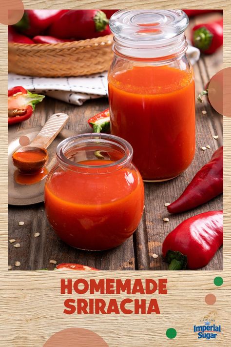 Homemade Sriracha, Siracha Sauce, Homemade Condiments, Gravy Sauce, Sriracha Sauce, Delicious Dinner Recipes, Best Appetizers, Dressing Recipe, Sriracha