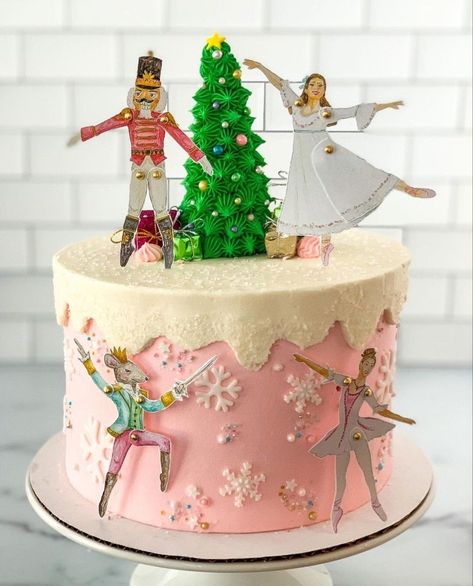 Nutcracker Desserts, Pastel Nutcracker Christmas, Nutcracker Birthday Cake, Ballet Birthday Cakes, Nutcracker Ballet Birthday Party, Nutcracker Cake, Ugly Christmas Sweater Diy Funny, Nutcracker Ideas, Nutcracker Christmas Party