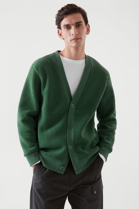 Cardigan Sweater Outfit Men, Dark Green Outfit Men, Mens Green Cardigan Outfit, Green Cardigan Outfit Men, Men’s Cardigan, Men’s Cardigan Outfit Black, Mens Cardigan Outfit, Cardigan Outfit Men, Men’s Cardigan Sweater Outfit