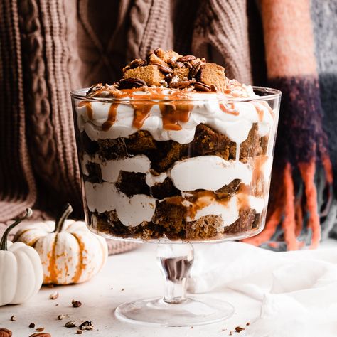 This Pumpkin Trifle Recipe Is Super Easy And Impressive - Lulus.com Fashion Blog Pumpkin Triffle, Pumpkin Bread Trifle, Fall Trifle Recipes, Pumpkin Trifle, Leftover Pie, Chocolate Trifle, Thanksgiving Time, Fall Festivities, Trifle Recipe