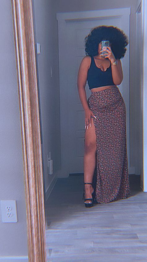 Skirts With Slits Outfit, Heels With Maxi Dress, Mimosa Festival Outfits Black Women, Black Women Maxi Skirt Outfit, Summer Apple Body Outfits, Sense Of Style Aesthetic, Big Busy Outfits, Aquarium Day Outfit, Drinks With Friends Outfit Night