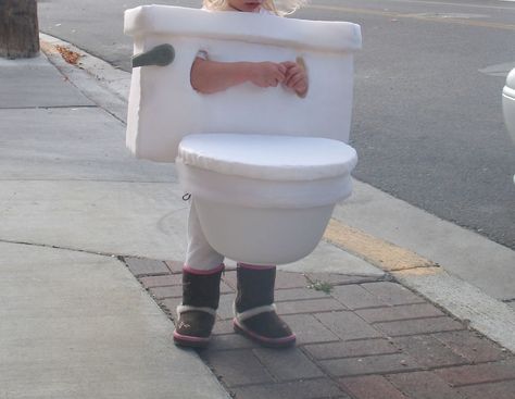 I was inspired to do this costume for my daughter because she was in the process of potty training at the time. Luckily her size was roughly proportional to an actual toilet. She really enjoyed wearing it too because the toilet lid opens to reveal a bowl that functions as the candy receptacle; making it a fun and interactive costume. Toilet Costume, Kids Toilet, Diy Costumes Kids, Diy Halloween Costumes For Kids, Diy Toilet, Diy Halloween Costumes Easy, Easy Costumes, Costume Diy, Skibidi Toilet