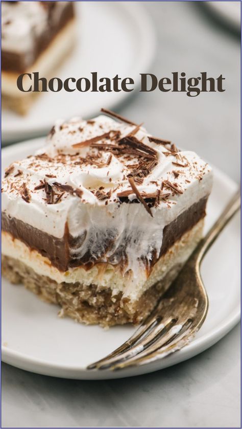 Chocolate Delight Dessert, Desserts Layered, Chocolate Layer Dessert, Delight Dessert, Pecan Cookie, Chocolate Pudding Desserts, Layered Dessert, Best Banana Pudding, Chocolate Pudding Recipes