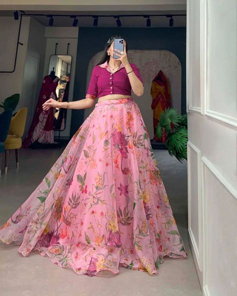 The lightweight and flowing organza co-ord set drapes gracefully, creating an effortlessly elegant silhouette that flatters every figure KT10🍁 *NNK1107LPI* *Lehenga(Stitched)* *Blouse(Stitched)* *Price : 1299 freeship* #amazingfashion #lehengacholi #fashionstyle Lengha Dress, Crop Top Lehenga, Saree Bollywood, Alaska Fashion, Organza Lehenga, Floral Lehenga, Stitched Lehenga, Patiala Salwar, Lehenga Blouse