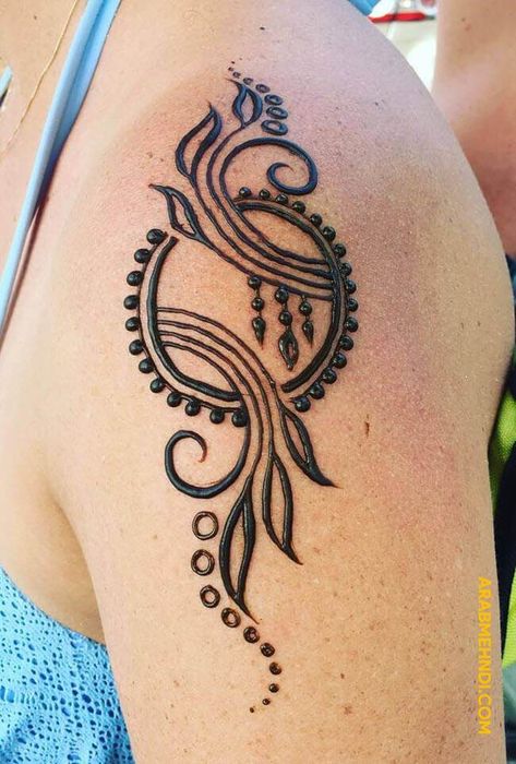 50 Shoulder Mehndi Design (Henna Design) - October 2019 Viking Henna Designs, Henna Designs Chest, Contemporary Henna, Halloween Henna, Beach Henna, Nail Wallpaper, Sun Henna, Shoulder Henna, Body Henna