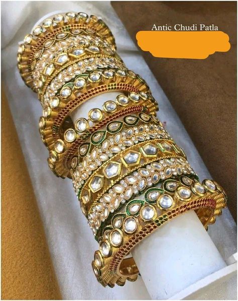 Bengal Set Design, Bridal Kangan Set, Bridal Chudiya, Bridal Bangles Wedding Indian, Kundan Jewellery Bridal Wedding Bride, Bridal Bangle Set Indian, Bridal Kangan, Churi Design, Bridal Jewelry Sets Brides