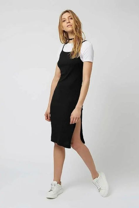 Slip Dresses Over T-shirts: This 90s Trend Is Back! - The Fashion Tag Blog Dress Over Shirt Outfit, Dress Over Long Sleeve Shirt, Dress Over Long Sleeve, Dress Over Shirt, 90s Fashion Dresses, Fashion Guys, 90s Slip Dress, T Shirt Midi Dress, Slip Dress Outfit