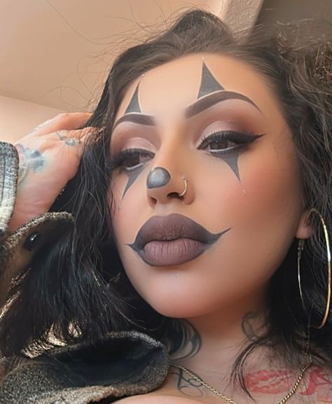 Rhinestone Clown Makeup, Chicana Makeup Clown, Chola Clown Makeup Halloween, Latina Clown Makeup, Cholo Clown Makeup, Chola Clown Makeup, Chicana Clown Makeup, Chicano Clown Makeup, Chola Party