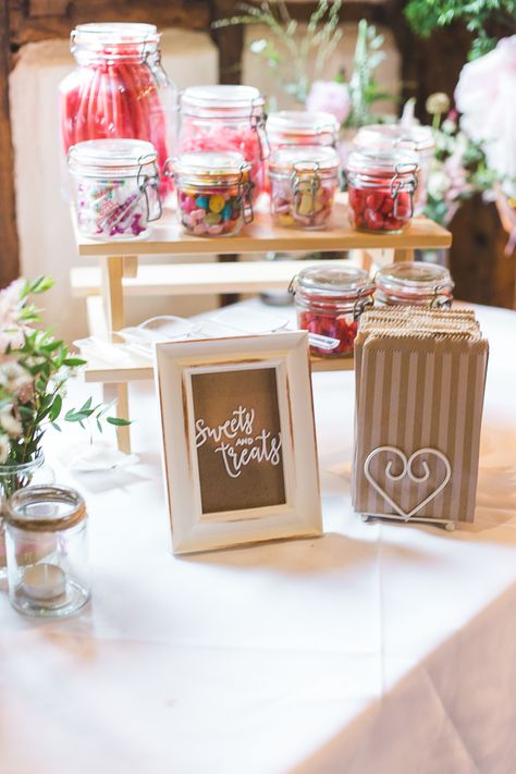 Wedding Sweet Table Ideas, Sweet Table Ideas, Wedding Sweet Cart, Wedding Sweet Table, Romantic Barn Wedding, Sweets Table Wedding, Wedding Candy Table, Sweet Table Wedding, Diner Party