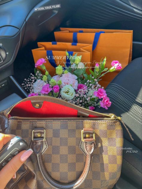 Louis Vuitton Speedy 25, Speedy 25, Louis Vuitton Speedy, Louis Vuitton Speedy Bag, Everyday Outfits, Dream Life, Top Handle Bag, Louis Vuitton, Wallet