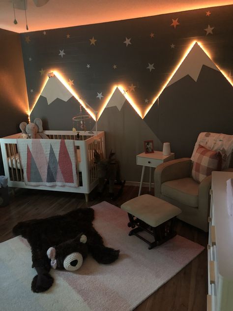 Mountain Woodland Nursery, Galaxy Nursery Theme, Gender Nursery Neutral Baby Rooms, Modern Home Decor Living Room, Toddler Boy Room Decor, Decor Christmas Home, Home Decor Cozy, Baby Nursery Inspiration, Baby Boy Bedroom