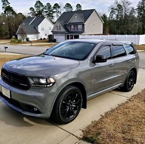 Dodge Durango Black Rims, Dodge Durango R/t, Dodge Suv Durango, Dodge Durango Accessories, Dodge Durango Aesthetic, Lifted Durango, Mom Car Vehicles, Dodge Durango Lifted, Dodge Durango Interior