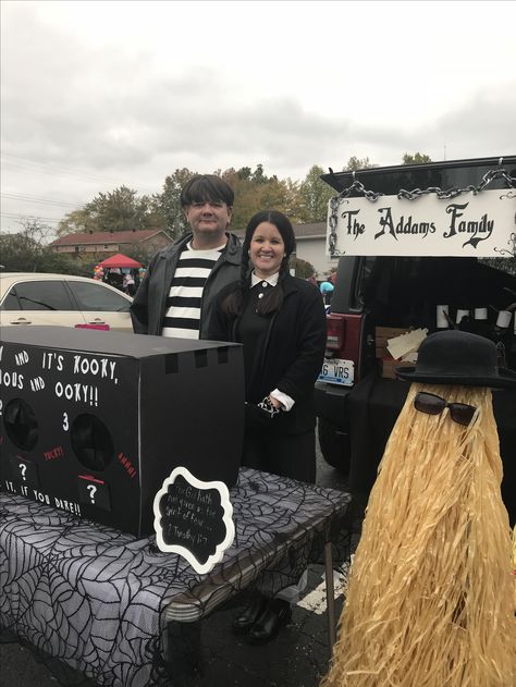 The Addams Family trunk or treat! Addams Family Trunk Or Treat, Family Trunk Or Treat, Addams Family Halloween Costumes, Adams Family Halloween, Addams Familie, Festival Booth, Addams Family Costumes, Adams Family, Family Theme