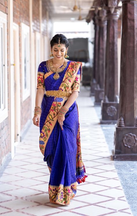 Pithani Pattu Sarees With Blouse, Paithani Saree Styling, All Over Paithani Saree, Pythani Sarees Blouse Designs, Blouse Designs For Paithani Sarees, Paithani Half Saree Designs, Pellikuthuru Sarees, Pellikuturu Sarees, Seemantham Saree Ideas