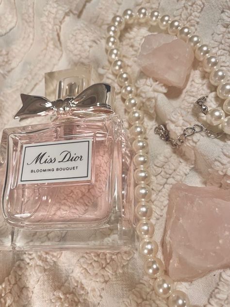 Pink Princess Aesthetic, Miss Dior Blooming Bouquet, Soft Pink Theme, Pretty Pink Princess, Pink Lifestyle, Baby Pink Aesthetic, Princess Core, Pastel Pink Aesthetic, Pink Girly Things