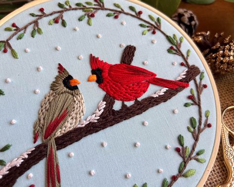 Cardinals Duet Hand Embroidery Craft Kit Winter Love Birds - Etsy Cardinal Embroidery, Bird Embroidery Pattern, Hoop Light, Printed Embroidery, Christmas Embroidery Patterns, Dmc Embroidery, Embroidery Transfers, Fabric Embroidery, Winter Love