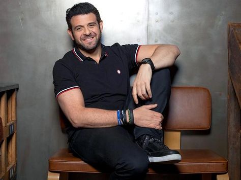 In Secret Eats with Adam Richman, the foodie and in-the-know host crisscrosses the globe on the ultimate quest to uncover unique, surprising delicious and hidden food treasures. Rich Man, Foodie Travel, General Hospital, Find Recipes, Mecca, Love Affair, Most Beautiful Places, Favorite Celebrities, Country Music