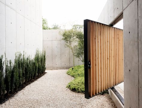 A Japanese-Inspired Home in the Middle of Texas | Architectural Digest Brutalist House, American Home Design, Japanese Inspired Home, Modern Japanese Architecture, Minimalist Japanese, Box House, Concrete House, Box Houses, Unique Houses