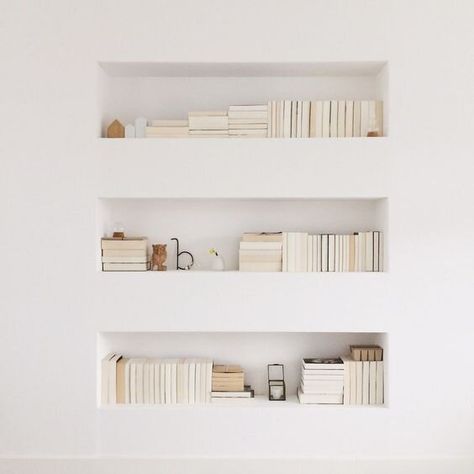 Wall Rack Design, Wall Niches, Minimalist Bookshelves, Recessed Shelves, Shelf Inspiration, Minimalist Shelves, Murphy Bed Plans, Modern Shelf, Bookshelf Design