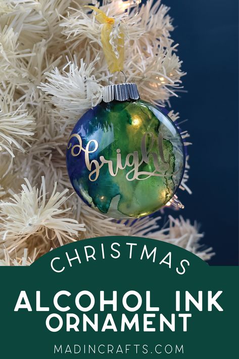 Alcohol Ink Christmas, Ink Ornaments, Glass Ornaments Diy, Clear Plastic Ornaments, Homemade Advent Calendars, Clear Christmas Ornaments, Alcohol Ink Glass, Alcohol Ink Crafts, Cottage Market