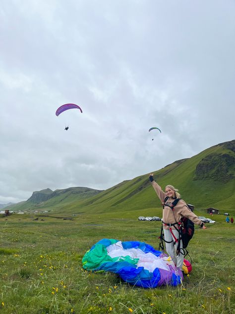 Extreme Sports Aesthetic, Parachute Aesthetic, Paragliding Aesthetic, Switzerland Paragliding, Parachute Jump, Group Trip, Memories Book, South Iceland, Life Vision Board