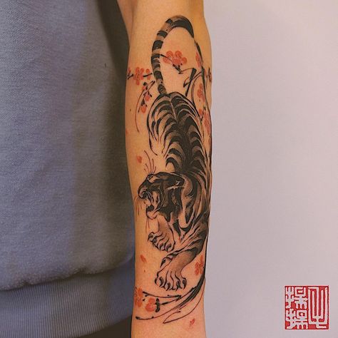 Tiger Tattoo Cherry Blossom, Tiger With Cherry Blossom Tattoo, Tiger And Cherry Blossom Tattoo, Tiger Cherry Blossom Tattoo, Traditional Tiger Tattoo, Bloom Tattoo, Japanese Tiger Tattoo, Asian Tigers, Chinese Tiger