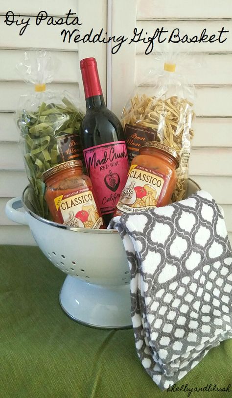 DIY Pasta Gift Basket For Wedding Gifts!! Silent Auction Gift Basket Ideas Cheap, Diy Pasta Gift Basket, Easy Diy Pasta, Thrifted Gift Ideas, Wedding Shower Gift Ideas, Thrift Gifts, Thrifted Gifts, Raffle Basket Ideas, Gift Basket Diy