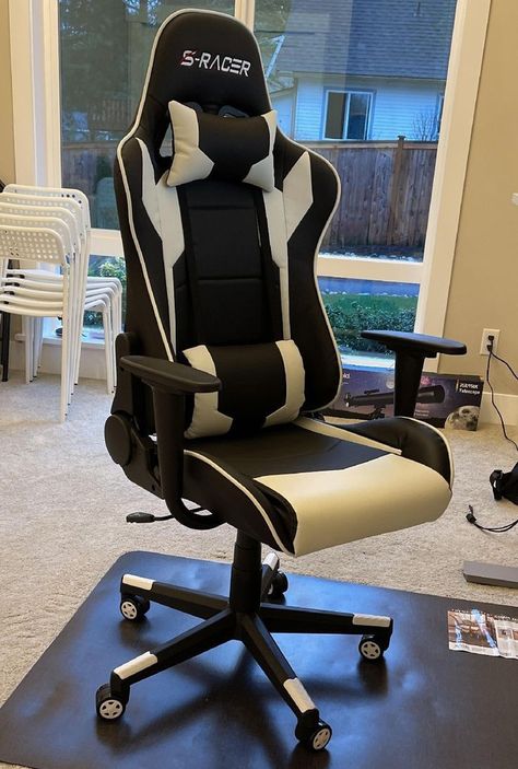 Beautiful white armchair White Gaming Chair, Boys Game Room, Pc Gaming Chair, White Armchair, Gamer Chair, Chair Collection, Gaming Chairs, Dreamy Room, Room Makeover Inspiration