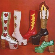 Untitled Look Disco, 70s Shoes, 70s Glam, 70s Inspired Fashion, 70’s Fashion, Funky Shoes, Gogo Boots, 70s Disco, Rock Chic