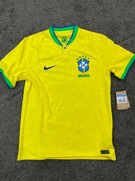 Nike Phantom Gx Elite, Brazil T Shirt, Brazil Shirt, Photographie Indie, Inspirational Smile Quotes, Football Jersey Outfit, Soccer Outfit, Button Fashion, Football Gloves