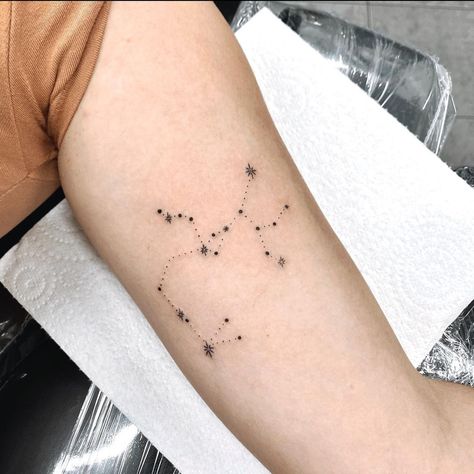 TATTOOS BY ACACIA {Uh•Kay•Sha} on Instagram: “Sagittarius star constellation for @m3ag4nr . Thanks for letting me do your first tattoo ❤️” Constellation Sagittarius Tattoo, Sagittarius Tattoo Constellation Stars, Tattoo Sagittarius Constellation, Saggitarius Tattoo Stars, Zodiac Constellation Tattoo Sagittarius, Sag Constellation Tattoo, Sag Tattoos For Women, Sagitarius Constalation Tattoo, Sagitarius Tattoo Women