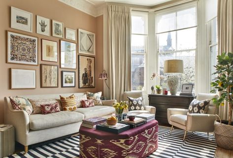 Why you should avoid matching and use colours and patterns to bring a living room to life - Country Life Setting Plaster, Classic Home Decor, Room Idea, Cheap Decor, Minimalist Interior, Classic House, Small Living Room, Small Living, Cheap Home Decor