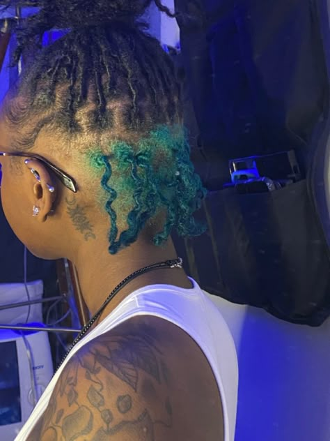 Blue Peekaboo Locs, Teal Locs, Teal Peekaboo, Dye Dreads, Peekaboo Locs, Green Locs, Peekaboo Hair Color, Color Locs, Hairstyles Locs