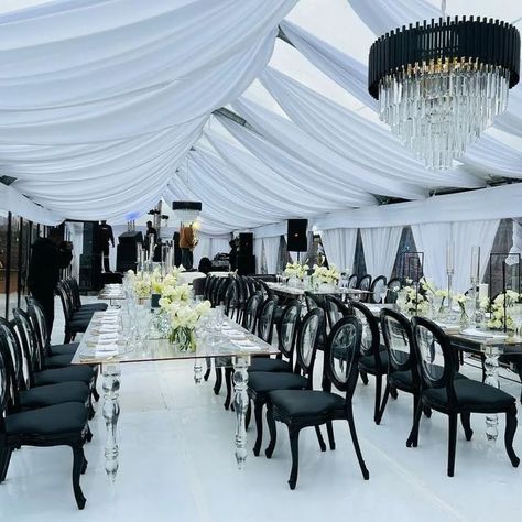 Simple and minimalistic wedding hall decor South African Traditional Wedding Decor, Lobola Decor Ideas, Wedding Hall Decor, African Traditional Wedding Decoration, Lobola Decor, Wedding Reception Slideshow, Black Wedding Decorations, White Weddings Reception, Black And White Wedding Theme