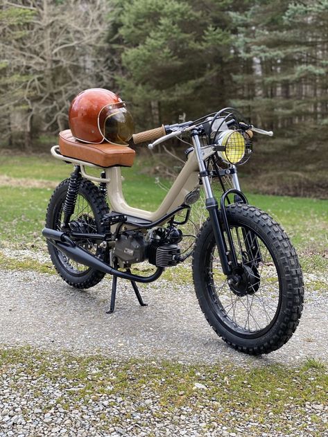 1978 Concord XKE, Beige Concord XKE V1 | Moped Photos — Moped Army Moped Bike, Custom Moped, Motorised Bike, A Image, Honda Grom, Brat Style, Cafe Racer Bikes, Mopeds, Sepeda Motor