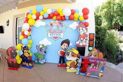 Don't miss the amazing photo booth at this Paw Patrol birthday party! See more party ideas and share yours at CatchMyParty.com #catchmyparty #partyideas #pawpatrolparty #dogs #pawpatrolphotobooth Paw Patrol Photo Booth, Paw Patrol Birthday Party Ideas, Birthday Paw Patrol, Cars Theme Birthday Party, Paw Patrol Cake, Paw Patrol Birthday Party, Paw Patrol Party, Paw Patrol Birthday, Red Balloon