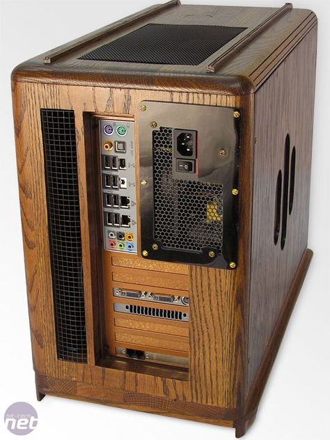 Art Deco Zenith 5-s-29 Radio Case Mod Eye Candy Wood Computer Case, Diy Pc Case, Gaming Computer Room, Custom Computer Case, Pc Gaming Desk, Computer Diy, Diy Pc, Steampunk Furniture, Best Gaming Setup