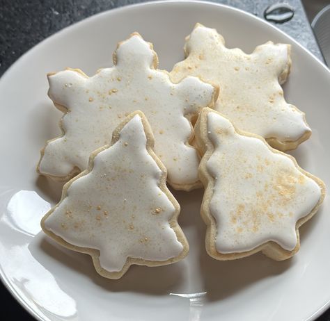 High Altitude Sugar Cutout Cookies, High Altitude Christmas Baking, High Altitude Sugar Cookie Recipe, High Altitude Christmas Cookies, High Altitude Cookies Colorado, High Altitude Sugar Cookies, Sugar Cookie Recipe High Altitude, Cutout Cookies Recipe, High Altitude Cookies