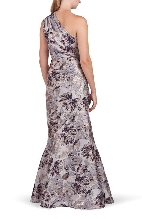 Mob Gowns, Long Gown Elegant, Red Wedding Shoes, Floral Print Gowns, Floral Evening Dresses, Fitted Prom Dresses, Mother Of The Bride Gown, Kay Unger, Mother Of Groom Dresses