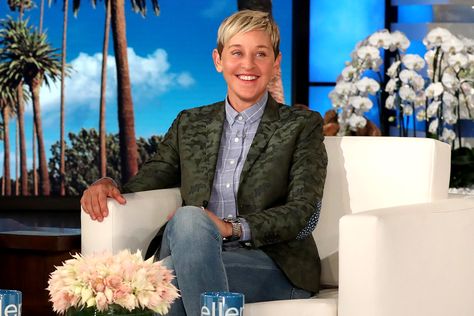 Ellen DeGeneres Show Ex-Staffers Allege 'Toxic Work Environment' as Producers Vow to 'Do Better' Ellen Show, Trayvon Martin, Portia De Rossi, Ellen Degeneres Show, The Ellen Show, Mel Gibson, Stephen Amell, Mark Wahlberg, Alyssa Milano