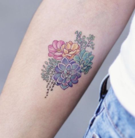 Succulent Bouquet Tattoo, Sunflower And Succulent Tattoo, Simple Succulent Tattoo, Succulent Tattoos For Women, Suculentas Tattoo, Small Succulent Tattoo, Succulents Tattoo, Succulent Tattoos, Succulent Tattoo Ideas