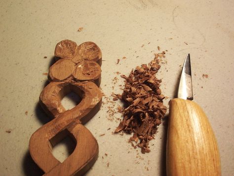 Things To Do In Wales, Welsh Love Spoons, Diy Wings, Cultural Crafts, Love Spoons, Carved Spoons, Twinkly Lights, Carved Wood Signs, Pear Wood